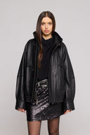 Bomber Over in Vera Pelle Martellata Black