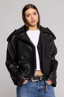 TRENCH SHORT IN GENUINE HAMMERED LEATHER
