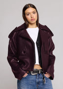 SHORT TRENCH IN VERA PELLE MARTELLATA